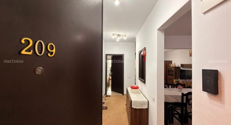 Apartamente de vânzare – Mobilate, cu parcări și terasă, 9999€