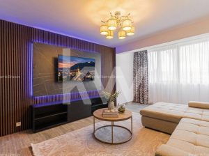 Apartament modern cu curte, balcon și lift – 0% comision